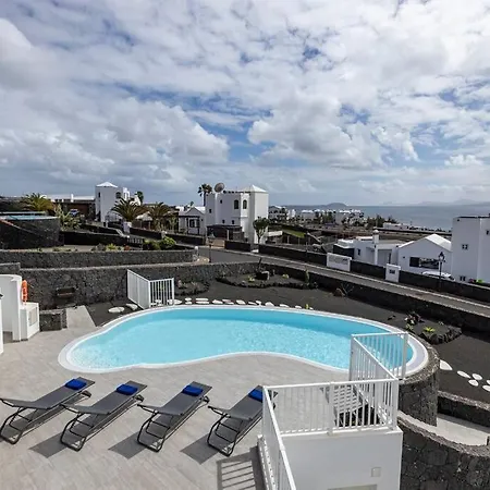 Villa Ocean Views And Relax In Lanzarote