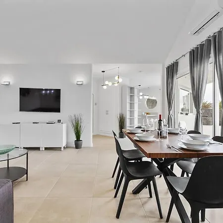 Ocean Views And Relax In Lanzarote Playa Blanca (Lanzarote)