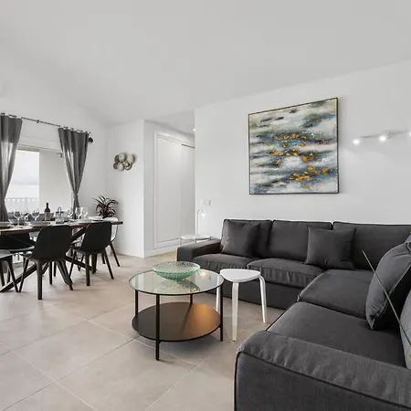 Ocean Views And Relax In Lanzarote Villa *