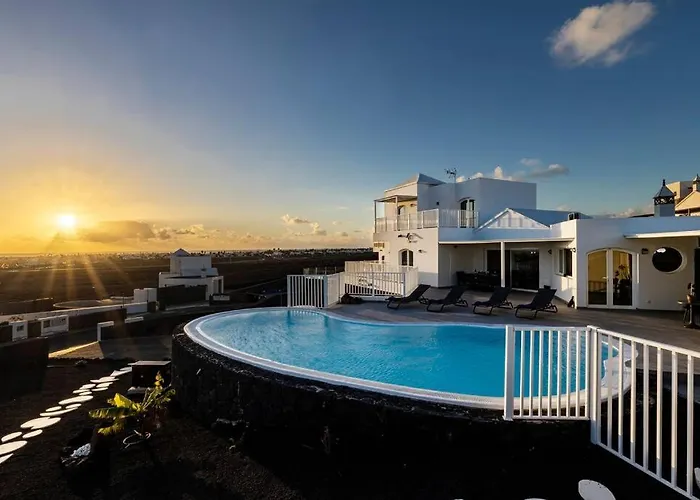 Ocean Views And Relax In Lanzarote