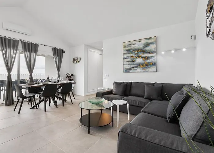 Ocean Views And Relax In Lanzarote Villa *