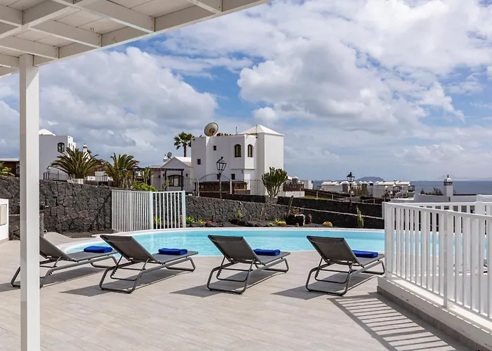 Villa Ocean Views And Relax In Lanzarote
