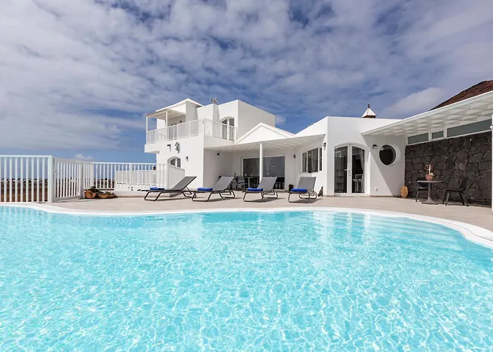 Villa Ocean Views And Relax In Lanzarote Playa Blanca (Lanzarote)